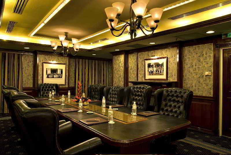 The Apartments At Merdeka Palace Hotel กูชิง ภายนอก รูปภาพ